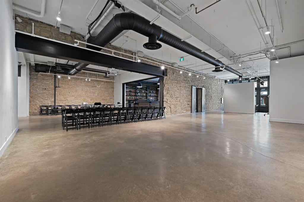 MLS® A2214143 - 117 & 119 8 Avenue SW in Downtown Commercial Core Calgary, Commercial