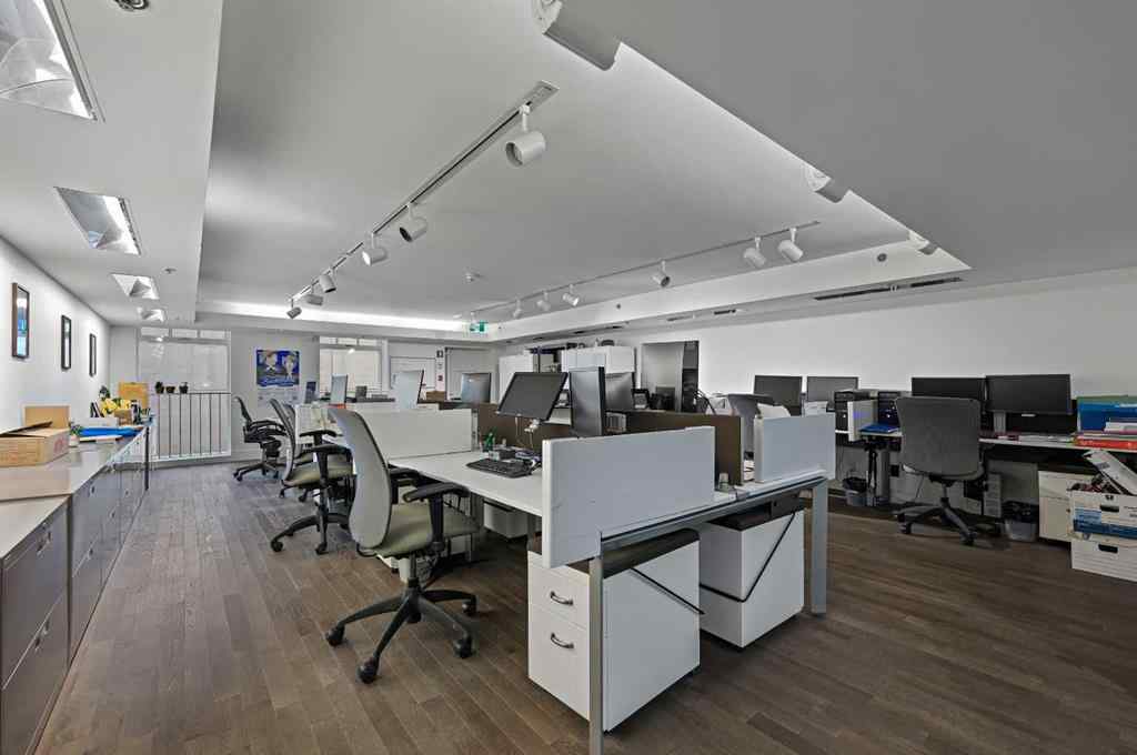 MLS® A2214143 - 117 & 119 8 Avenue SW in Downtown Commercial Core Calgary, Commercial