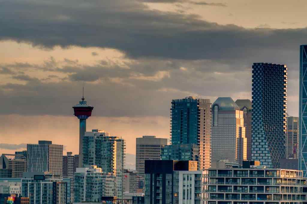 MLS® A2214216 - 120 13 Street NE in Renfrew Calgary, Residential