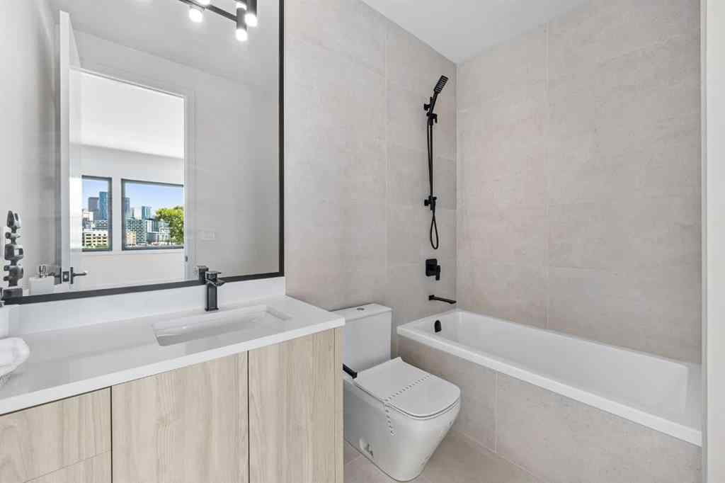 MLS® A2214216 - 120 13 Street NE in Renfrew Calgary, Residential