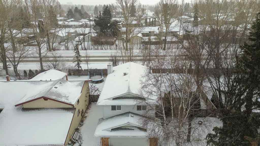 MLS® A2214228 - 65 Wiltshire Boulevard  in West Park Red Deer, Residential