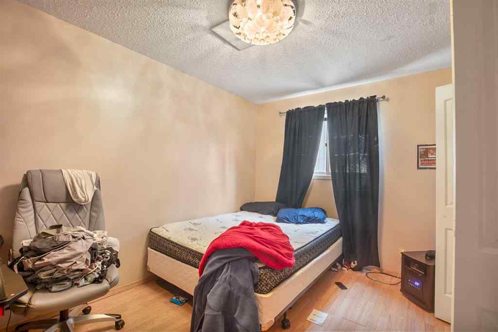 MLS® A2214228 - 65 Wiltshire Boulevard  in West Park Red Deer, Residential