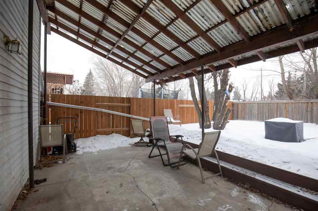 MLS® A2214228 - 65 Wiltshire Boulevard  in West Park Red Deer, Residential