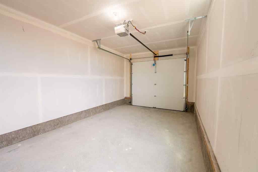 MLS® A2214294 - 4903 Bowness Road NW in Montgomery Calgary, Residential