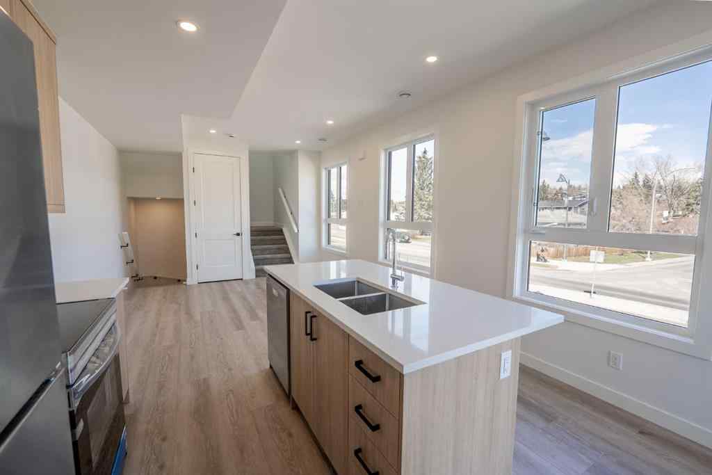 MLS® A2214294 - 4903 Bowness Road NW in Montgomery Calgary, Residential