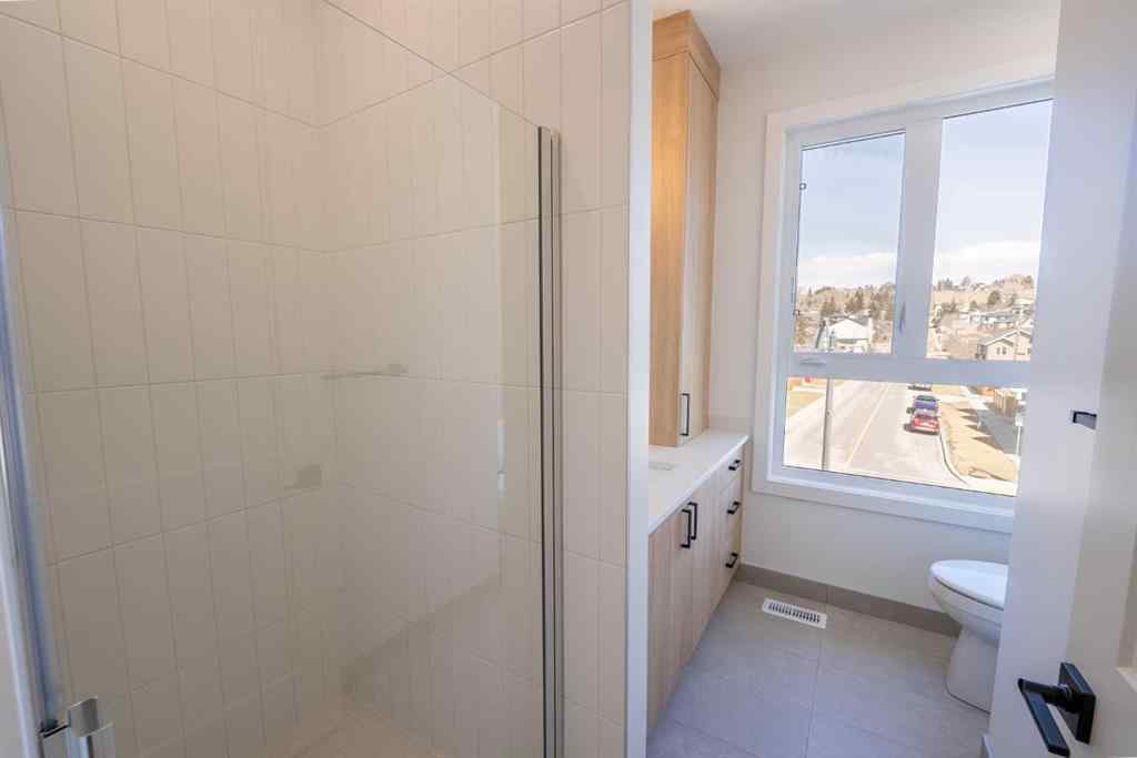 MLS® A2214294 - 4903 Bowness Road NW in Montgomery Calgary, Residential
