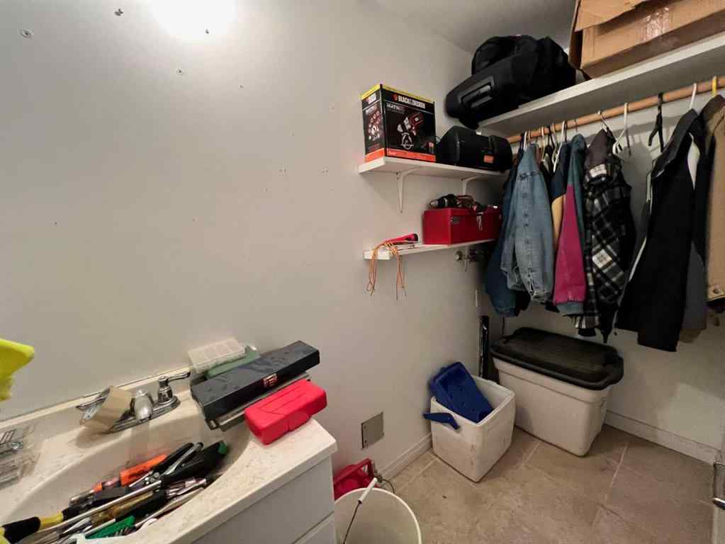 MLS® A2214296 - Unit #206 114 Mount Pleasant Drive  in Marler Camrose, Residential