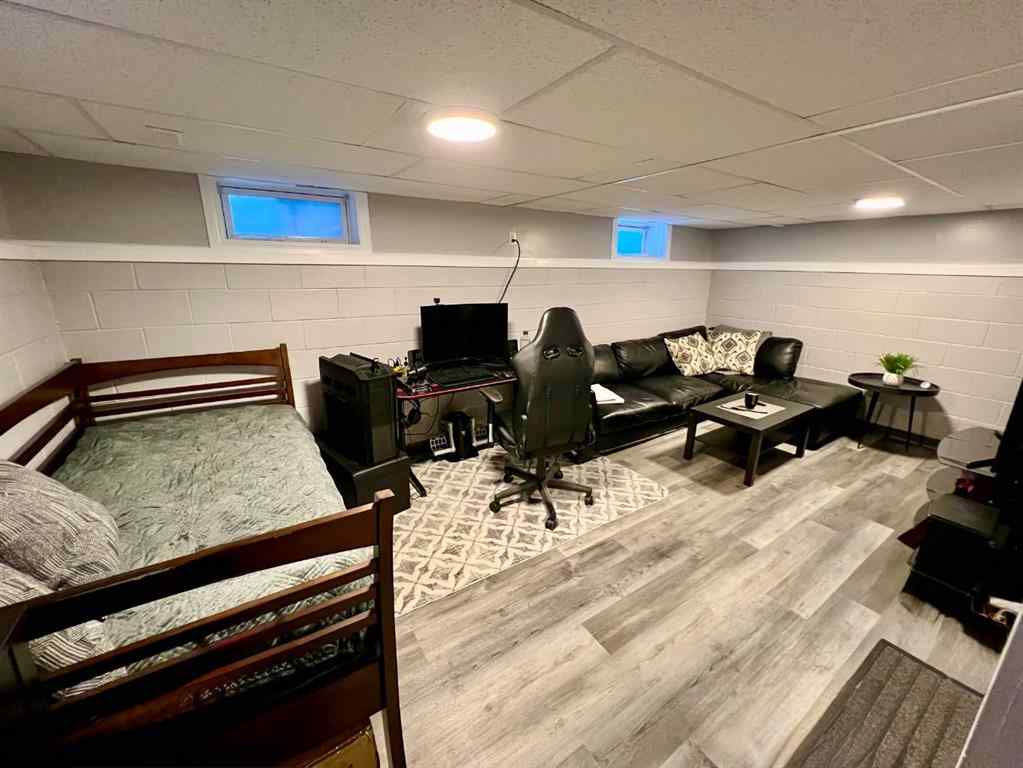 MLS® A2214298 - 1233 6 Avenue  in Wainwright Wainwright, Residential