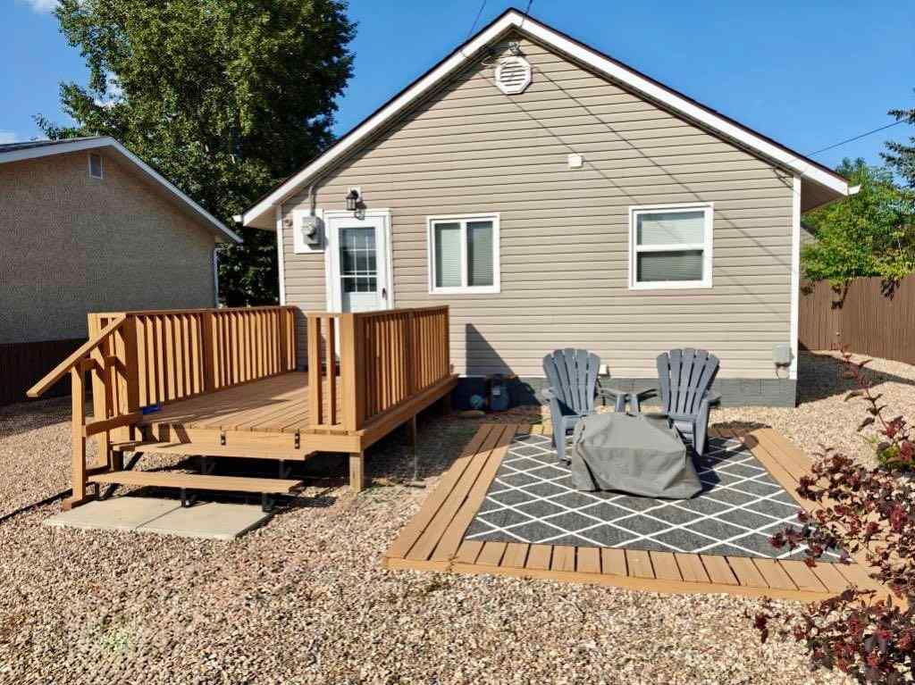MLS® A2214298 - 1233 6 Avenue  in Wainwright Wainwright, Residential