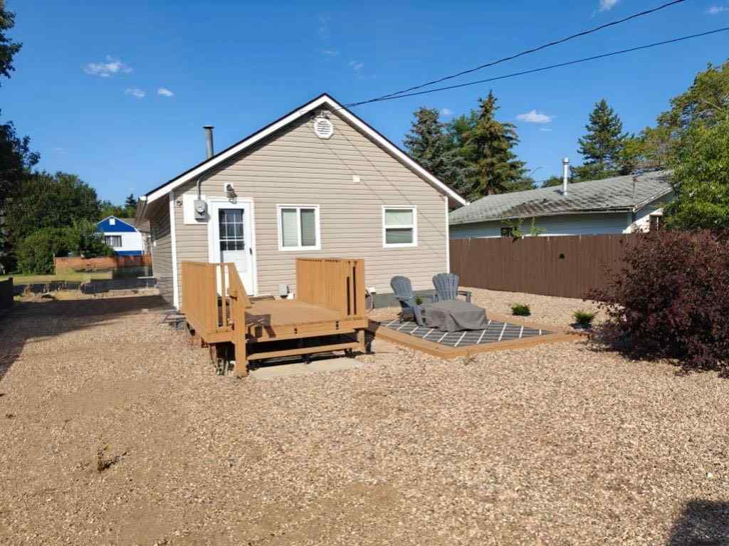 MLS® A2214298 - 1233 6 Avenue  in Wainwright Wainwright, Residential