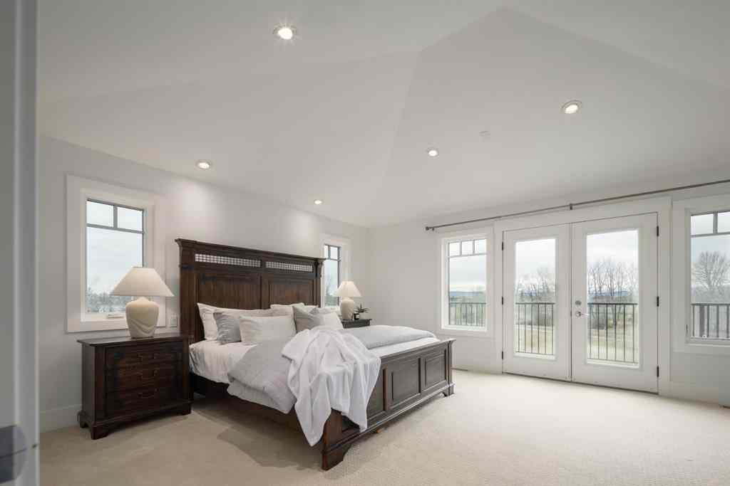 MLS® A2214332 - 172 Grandview Way  in Springbank Rural Rocky View County, Residential