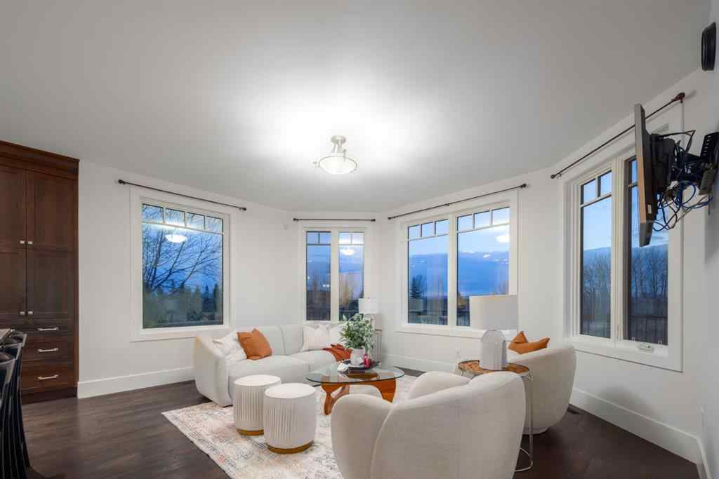 MLS® A2214332 - 172 Grandview Way  in Springbank Rural Rocky View County, Residential