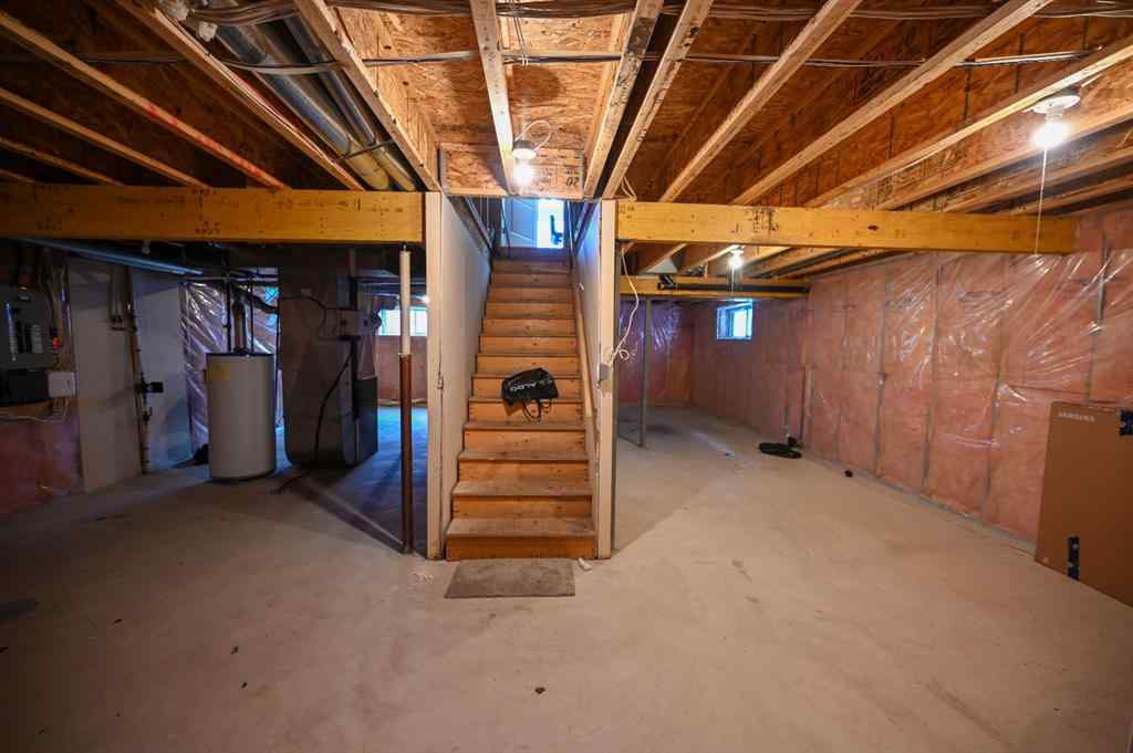 MLS® A2214421 - 288 Saddlecrest Way NE in Saddle Ridge Calgary, Residential