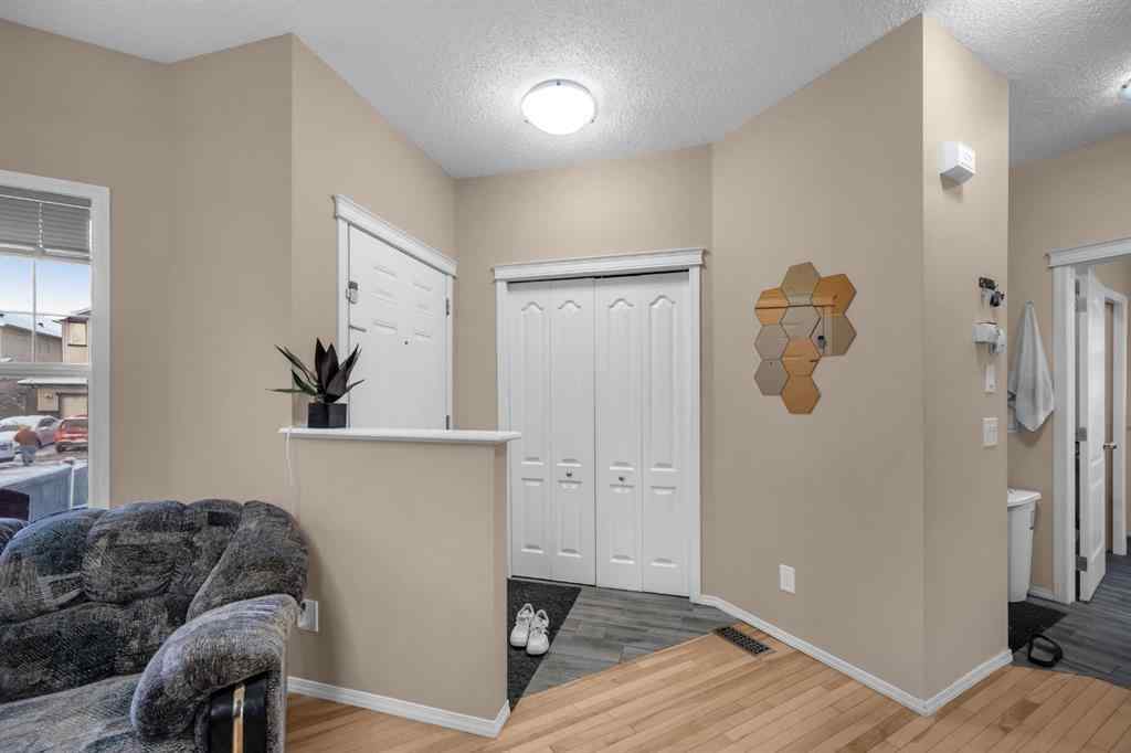 MLS® A2214421 - 288 Saddlecrest Way NE in Saddle Ridge Calgary, Residential
