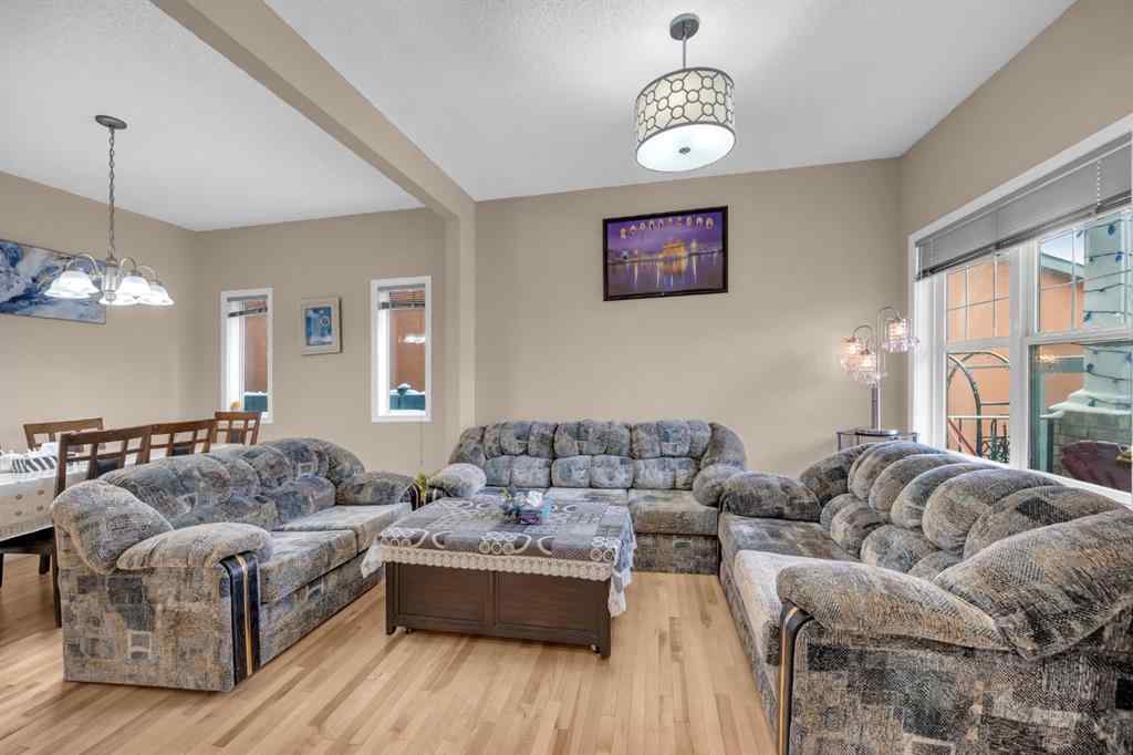 MLS® A2214421 - 288 Saddlecrest Way NE in Saddle Ridge Calgary, Residential