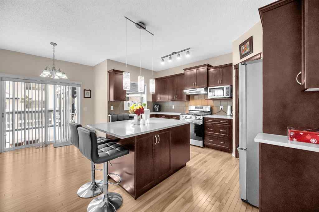 MLS® A2214421 - 288 Saddlecrest Way NE in Saddle Ridge Calgary, Residential