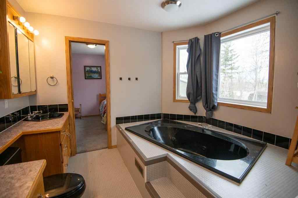 MLS® A2214442 - 12250 Township Road 1084   in NONE Rural Mackenzie County, Agri-Business