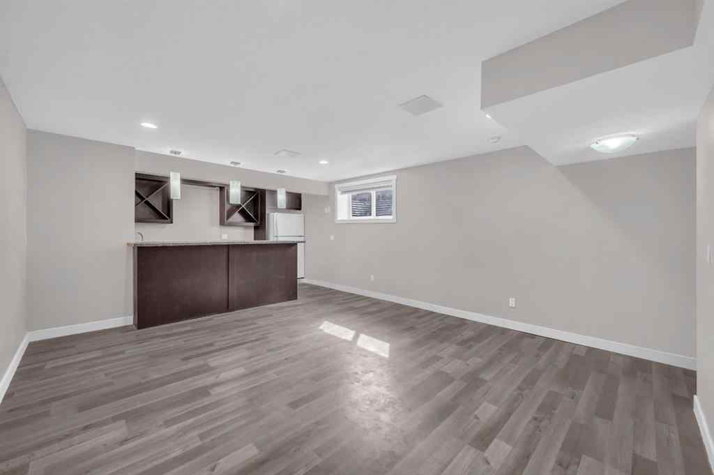 MLS® A2214459 - 235 Hawkmere Road  in Westmere Chestermere, Residential