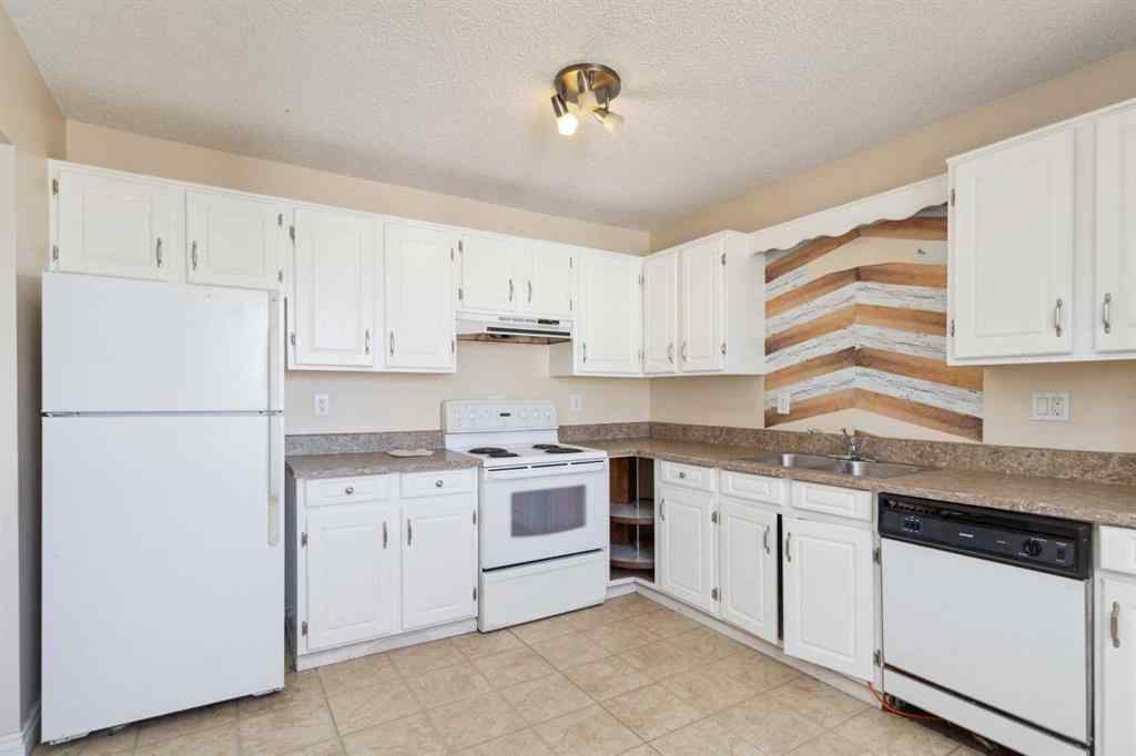 MLS® A2214544 - 176 Fullerton Drive  in Dickinsfield Fort McMurray, Residential