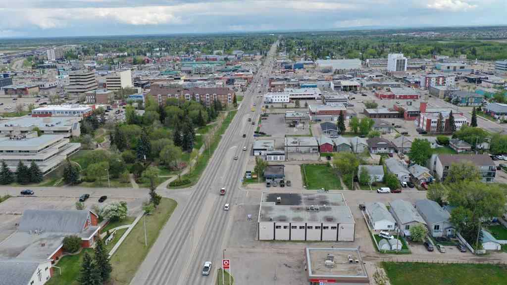 MLS® A2214559 - Unit #201 10404 100 Street  in VLA Montrose Grande Prairie, Commercial
