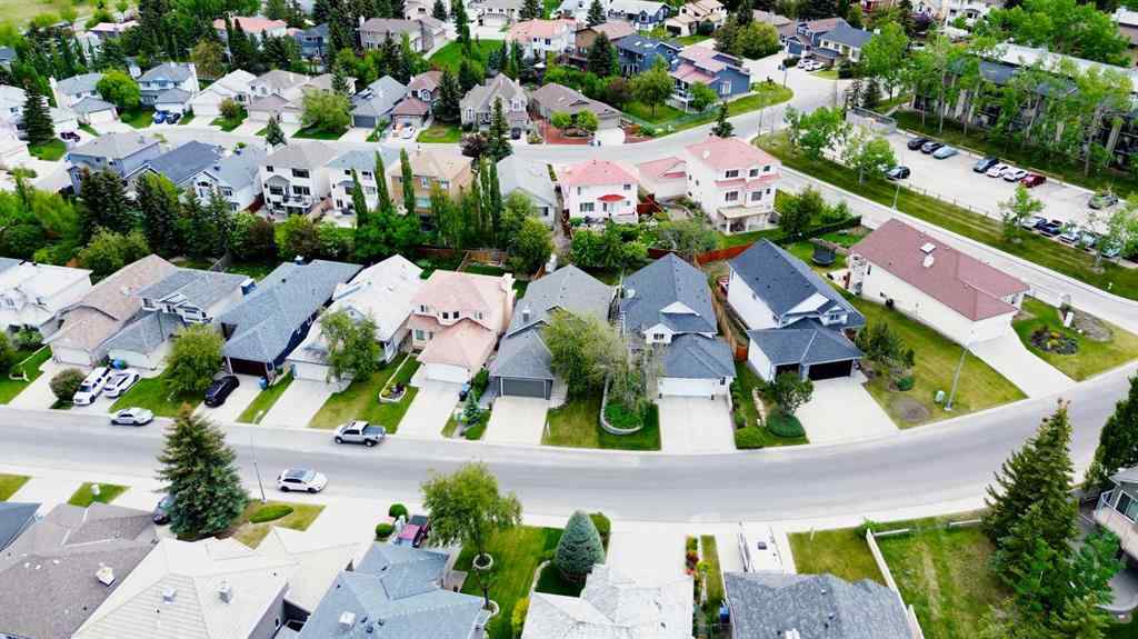 MLS® A2214569 - 209 Patterson Hill SW in Patterson Calgary, Residential