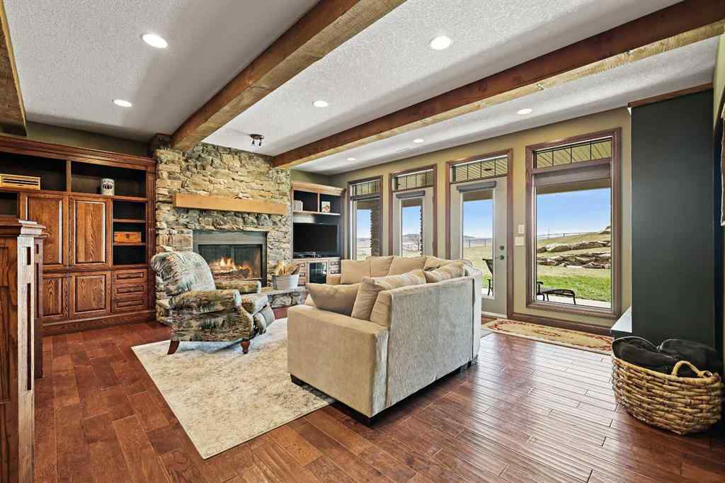 MLS® A2214578 - 386065 96 Street W in NONE Rural Foothills County, Residential