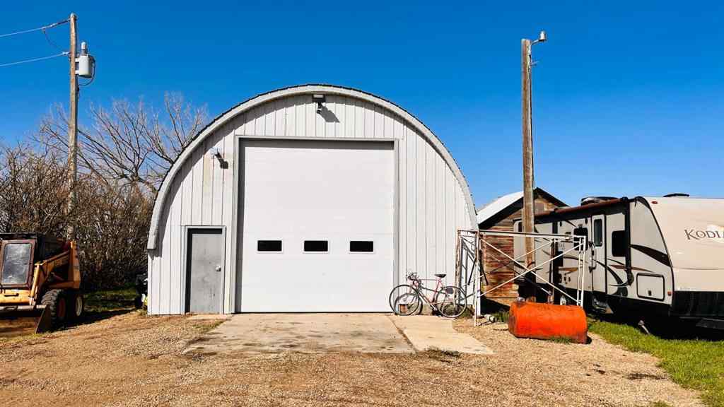 MLS® A2214609 - 120044 TWP RD 110 Road  in NONE Burdett, Residential