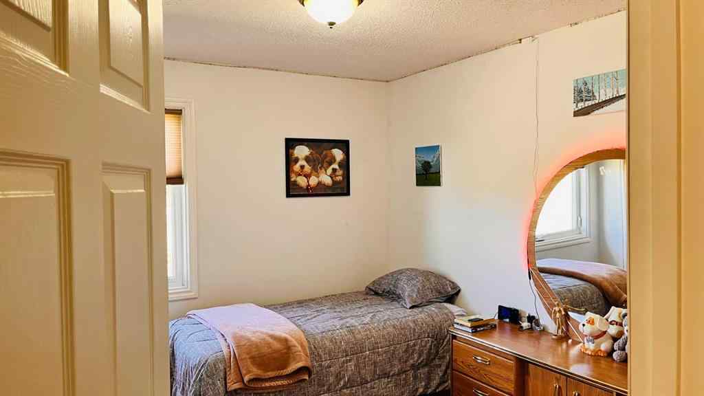 MLS® A2214609 - 120044 TWP RD 110 Road  in NONE Burdett, Residential