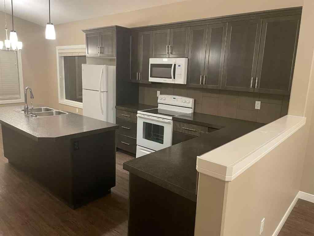 MLS® A2214653 - 10404 103 Avenue  in NONE Sexsmith, Residential