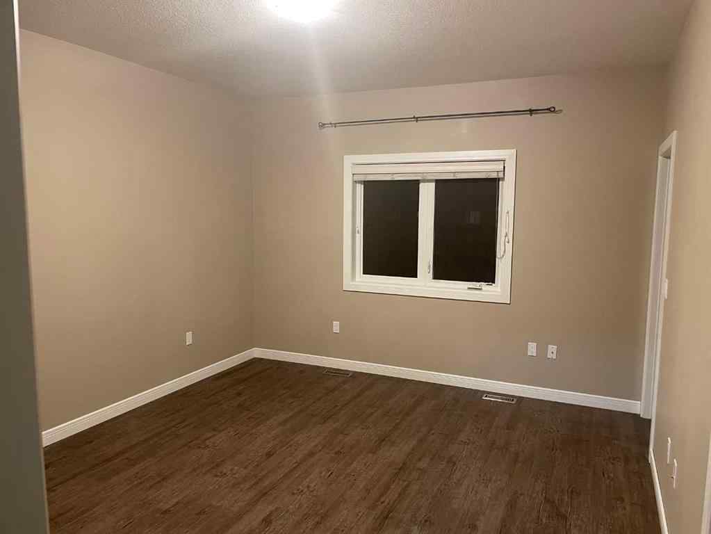 MLS® A2214653 - 10404 103 Avenue  in NONE Sexsmith, Residential