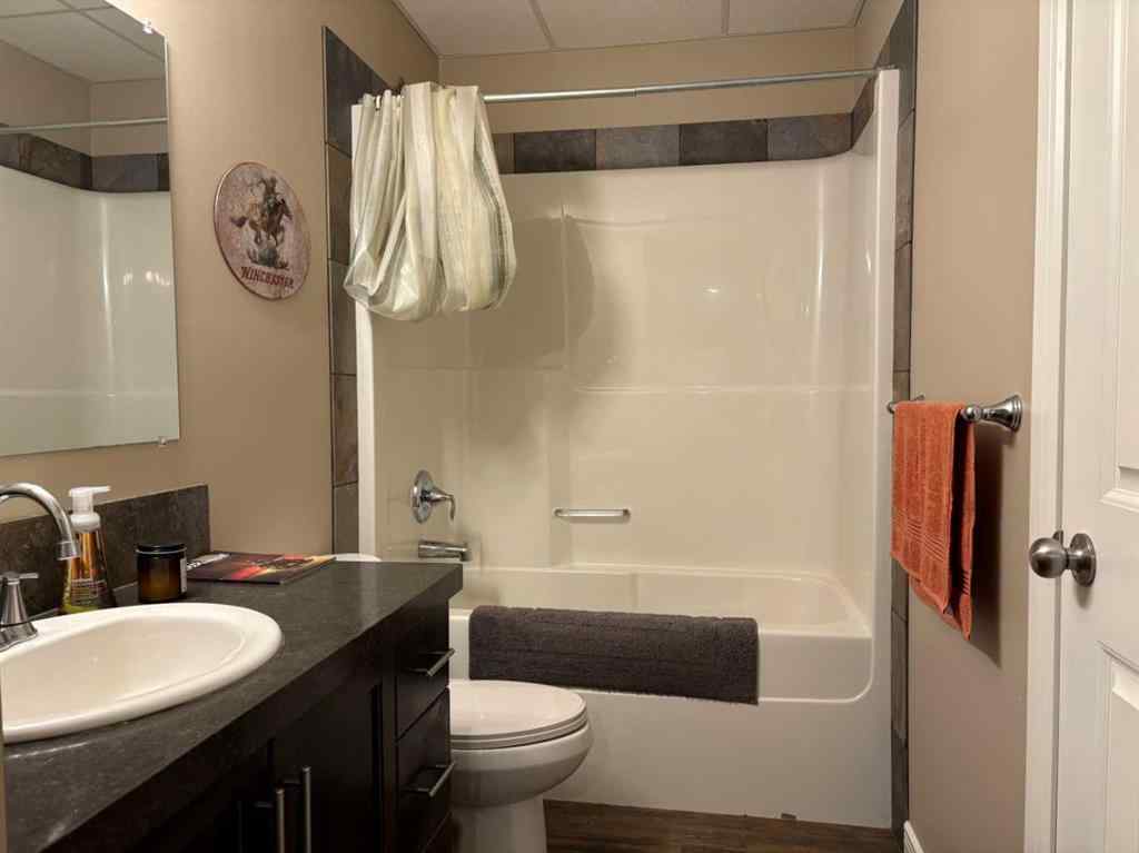 MLS® A2214653 - 10404 103 Avenue  in NONE Sexsmith, Residential