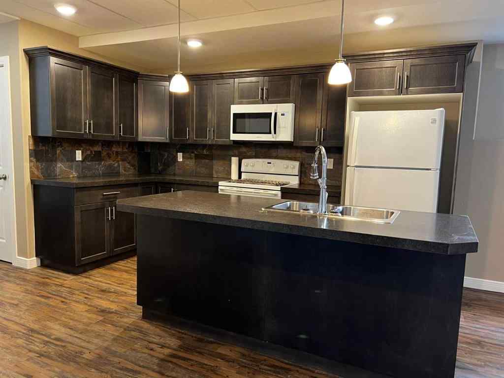 MLS® A2214653 - 10404 103 Avenue  in NONE Sexsmith, Residential