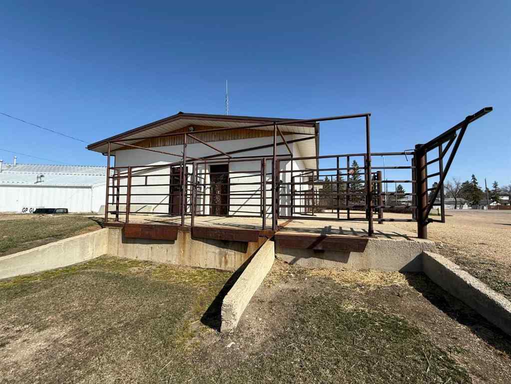 MLS® A2214720 - 5502 Highway 2A   in NONE Ponoka, Commercial