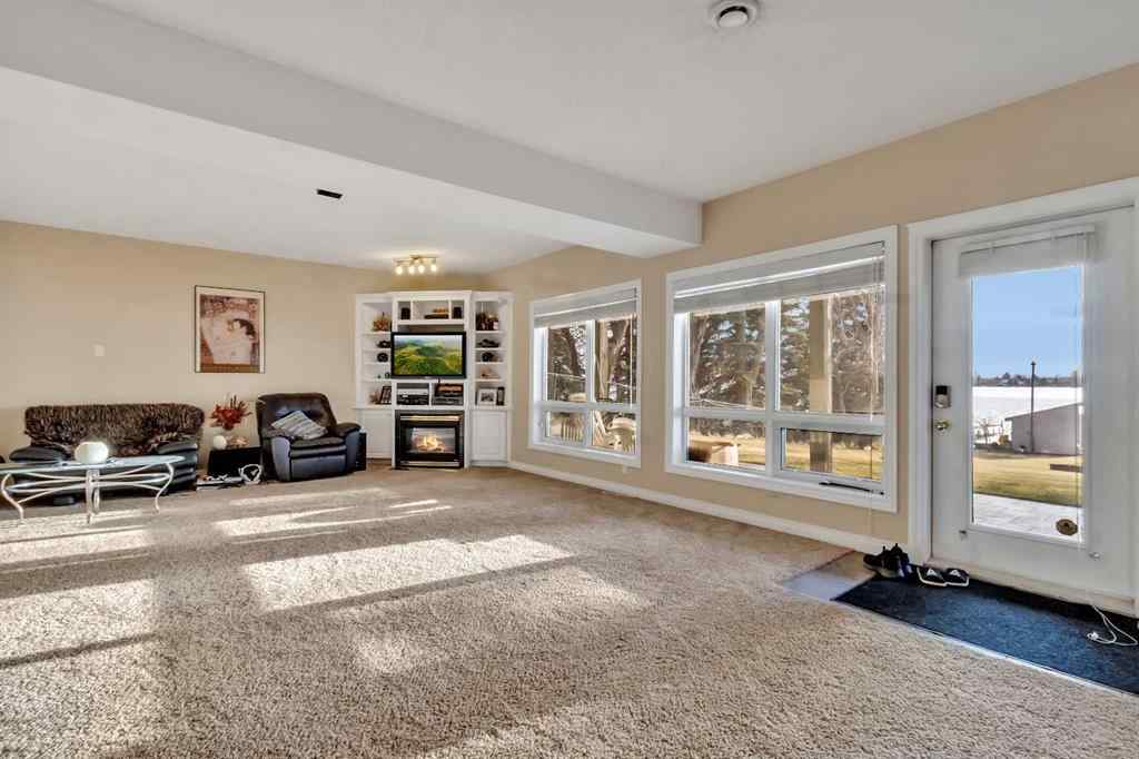 MLS® A2214756 - 627 East Chestermere Drive  in East Chestermere Chestermere, Residential