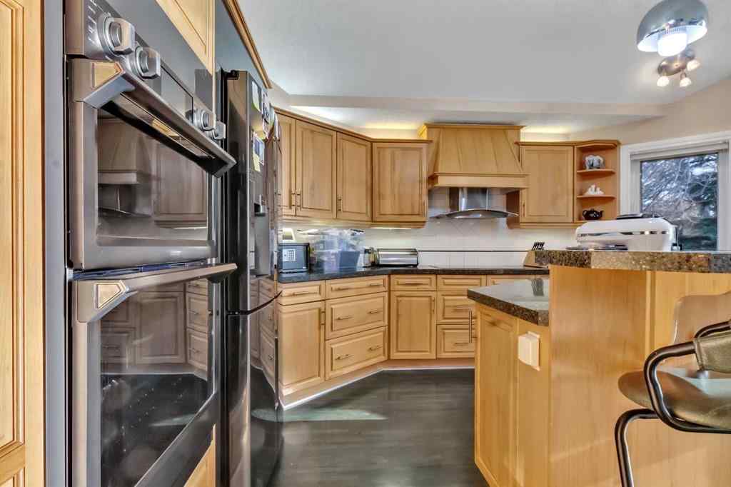MLS® A2214756 - 627 East Chestermere Drive  in East Chestermere Chestermere, Residential