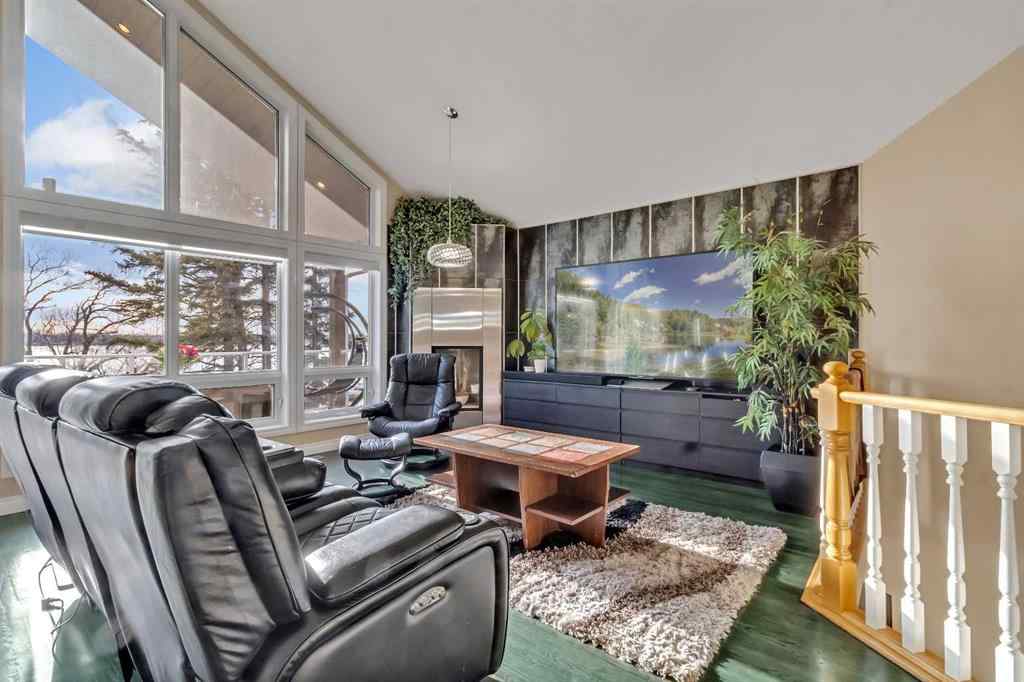 MLS® A2214756 - 627 East Chestermere Drive  in East Chestermere Chestermere, Residential