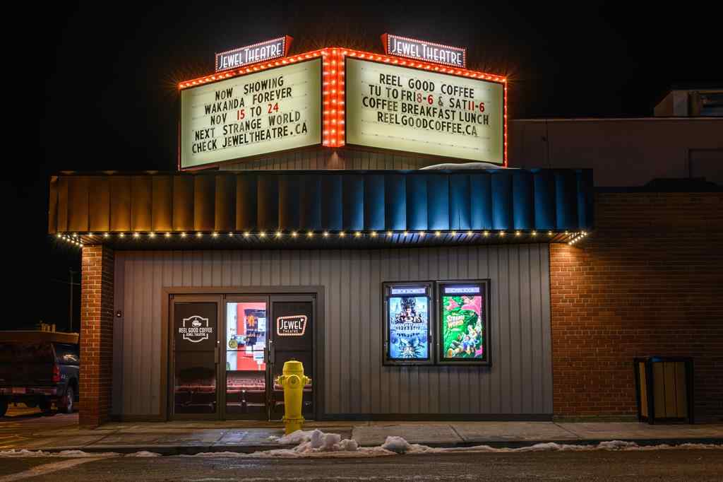 MLS® A2214763 - 5010 50 Avenue  in Central Stettler, Commercial