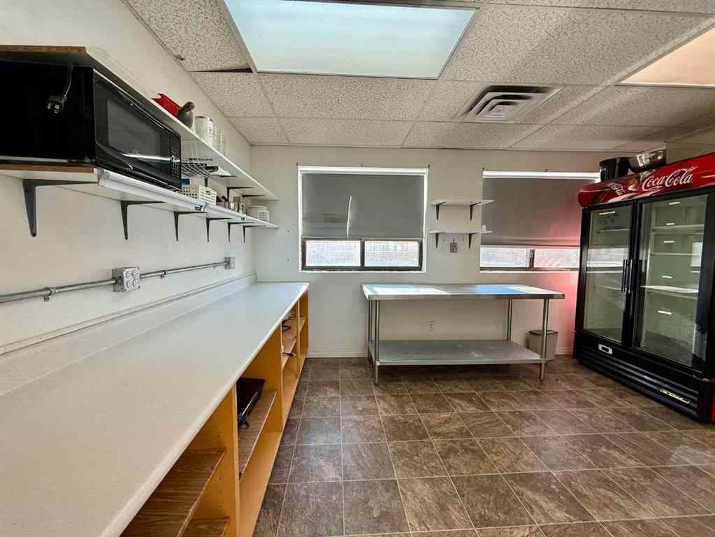 MLS® A2214763 - 5010 50 Avenue  in Central Stettler, Commercial