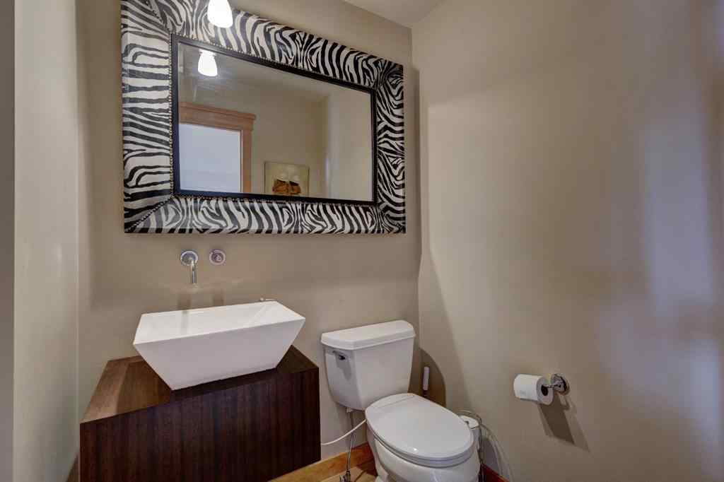 MLS® A2214778 - 207 Miskow Close  in Three Sisters Canmore, Residential
