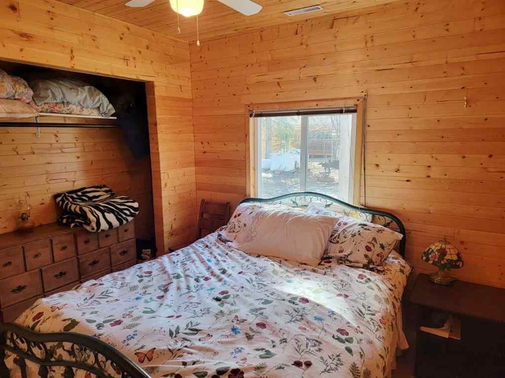 MLS® A2214790 - 3252 Lake View Drive  in NONE Calling Lake, Residential