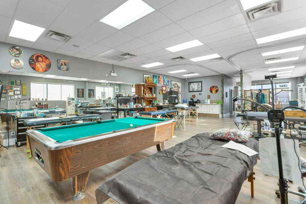 MLS® A2214815 - Unit #11 6200 67A Street  in Glendale Red Deer, Commercial