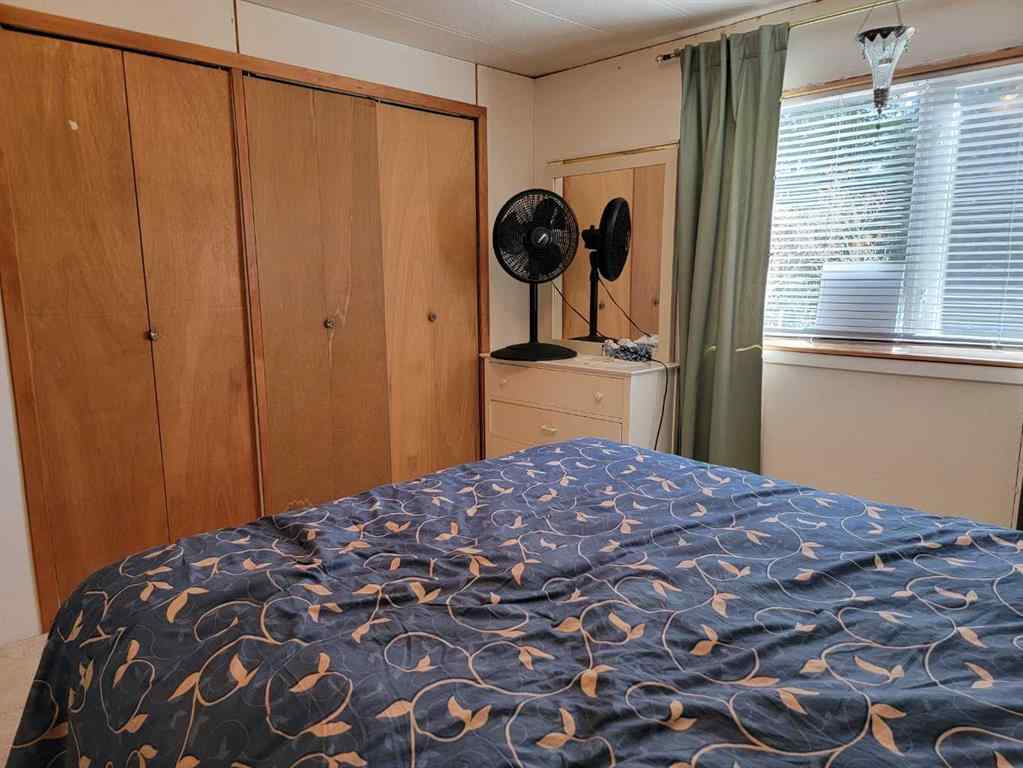 MLS® A2214831 - 1821 Calling River Road N in NONE Calling Lake, Residential