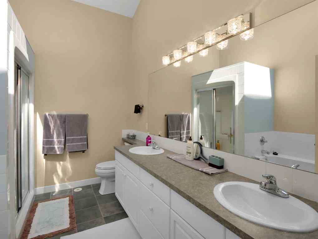 MLS® A2214898 - Unit #117 13 Aspen Glen  in Silvertip Canmore, Residential