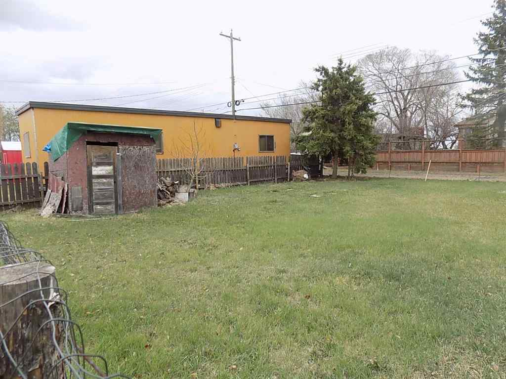MLS® A2214989 - 413 1 Avenue W in Hanna Hanna, Land