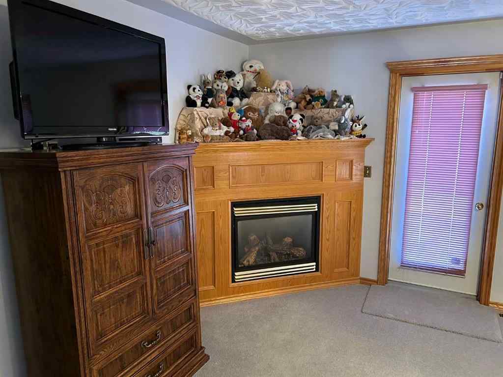 MLS® A2214995 - 39060A Range Road 270   in NONE Rural Red Deer County, Residential