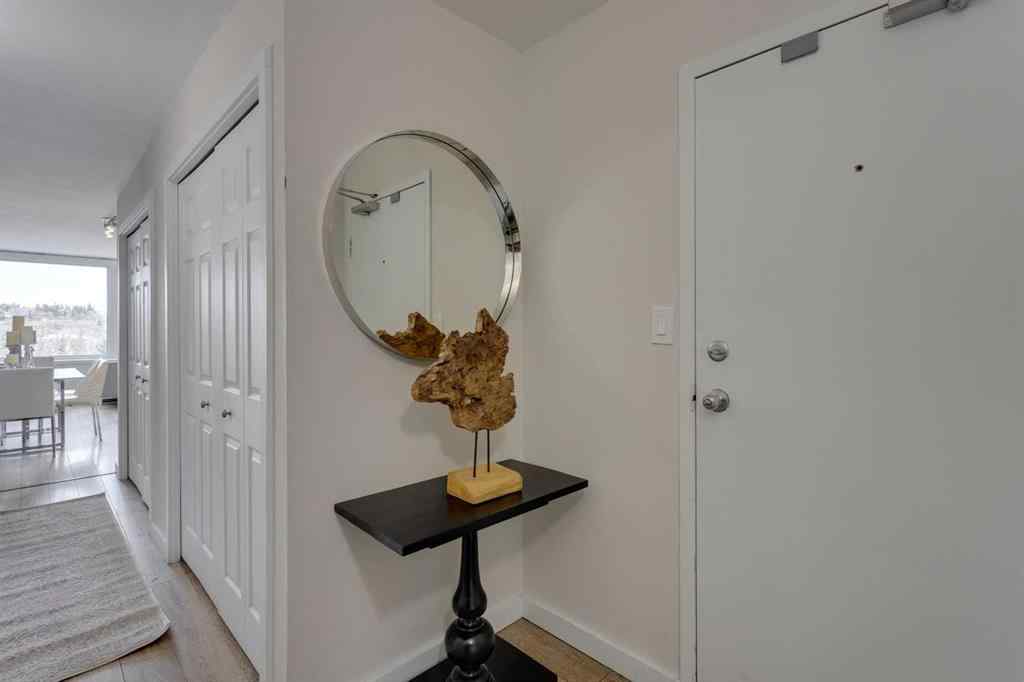 MLS® A2214996 - Unit #550 310 8 Street SW in Downtown Commercial Core Calgary, Residential