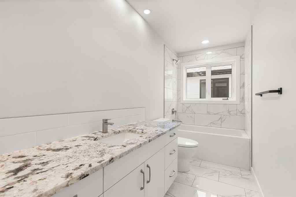 MLS® A2215036 - 14 1 Street SW in SW Hill Medicine Hat, Residential