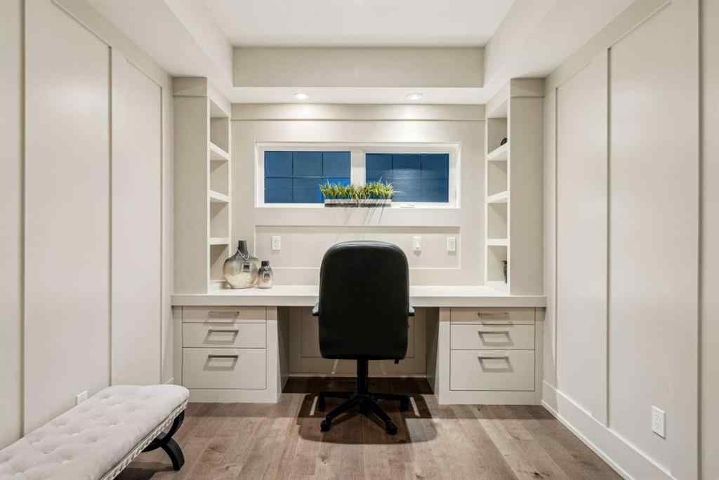 MLS® A2215059 - 625 Britannia Drive SW in Elboya Calgary, Residential