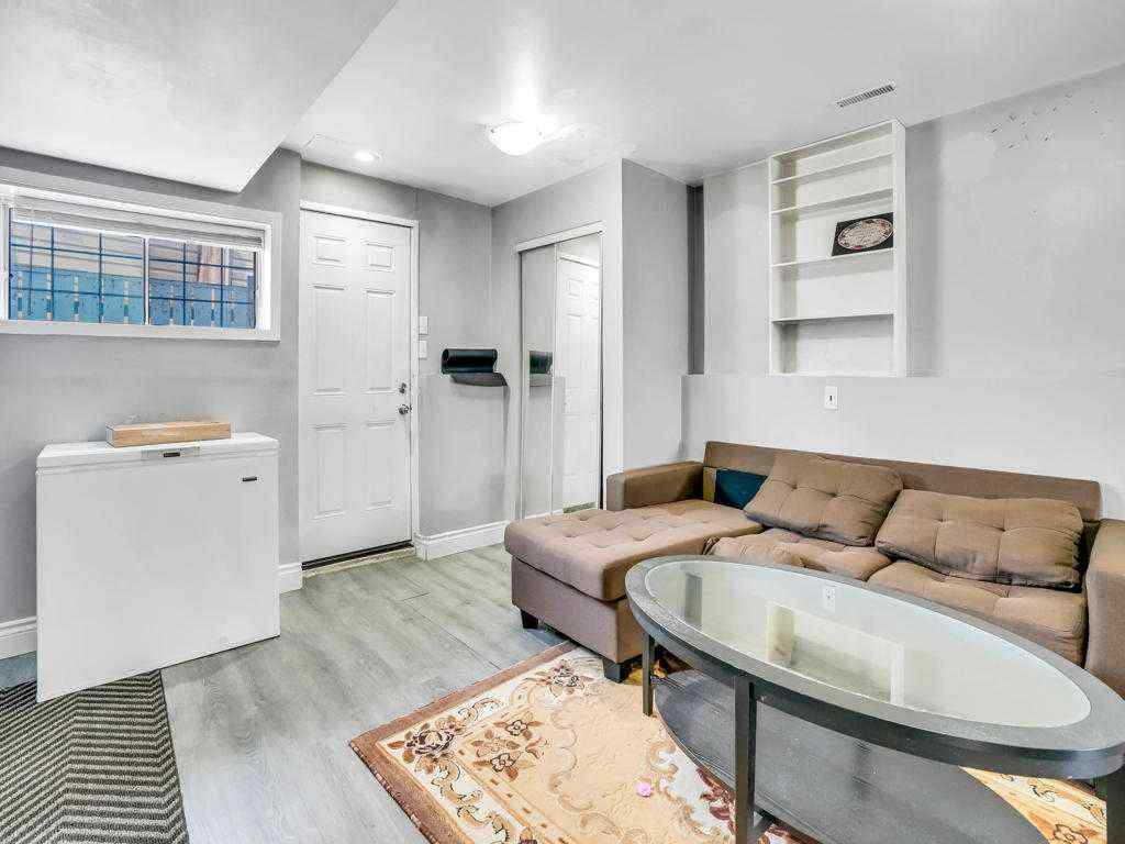 MLS® A2215131 - 104 Falshire Close NE in Falconridge Calgary, Residential