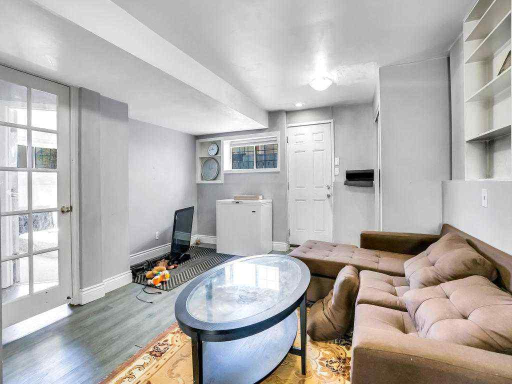 MLS® A2215131 - 104 Falshire Close NE in Falconridge Calgary, Residential